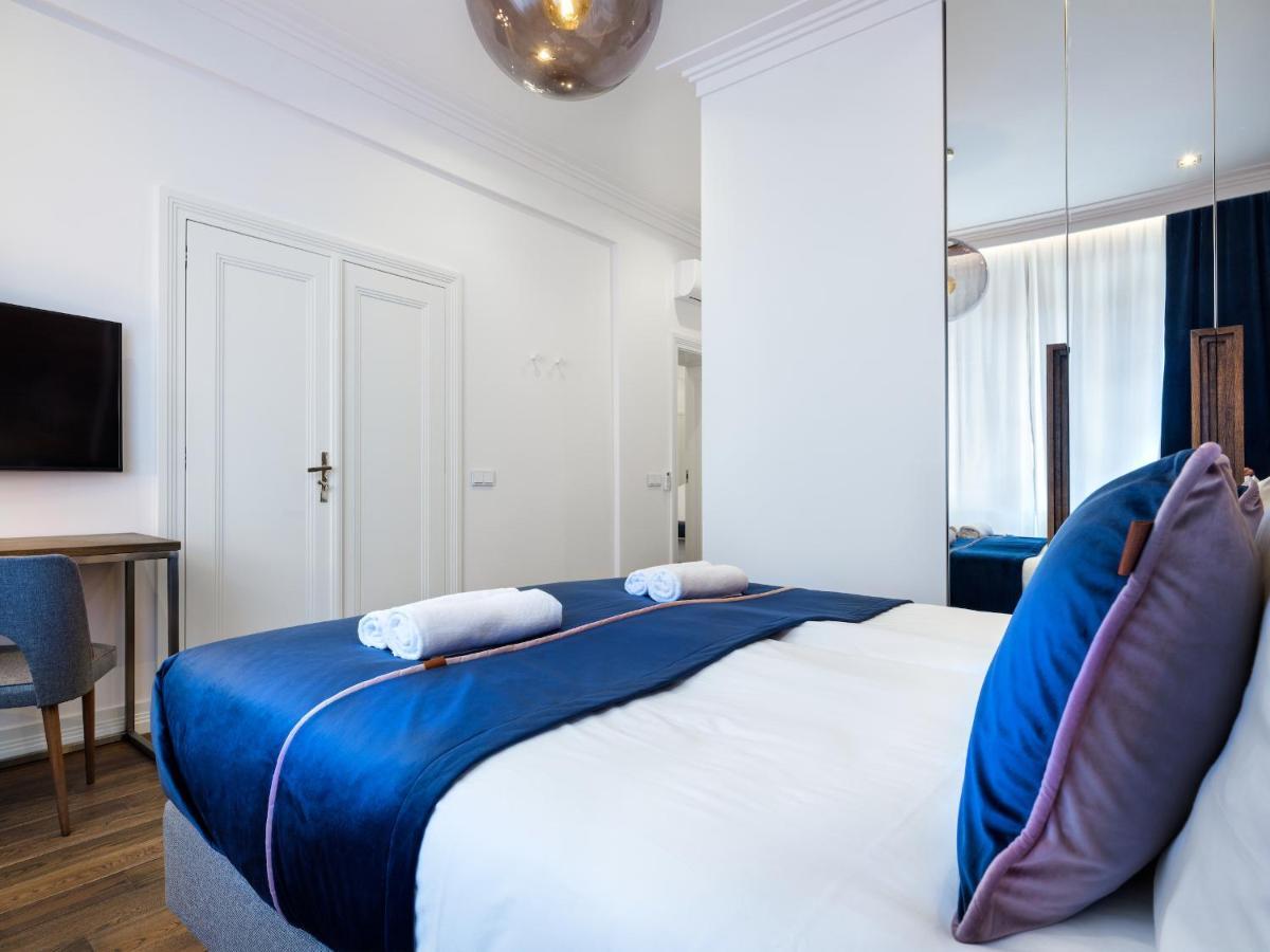 Three-Bedroom Apartment 9 Zygmunta Krasinskiego Avenue
