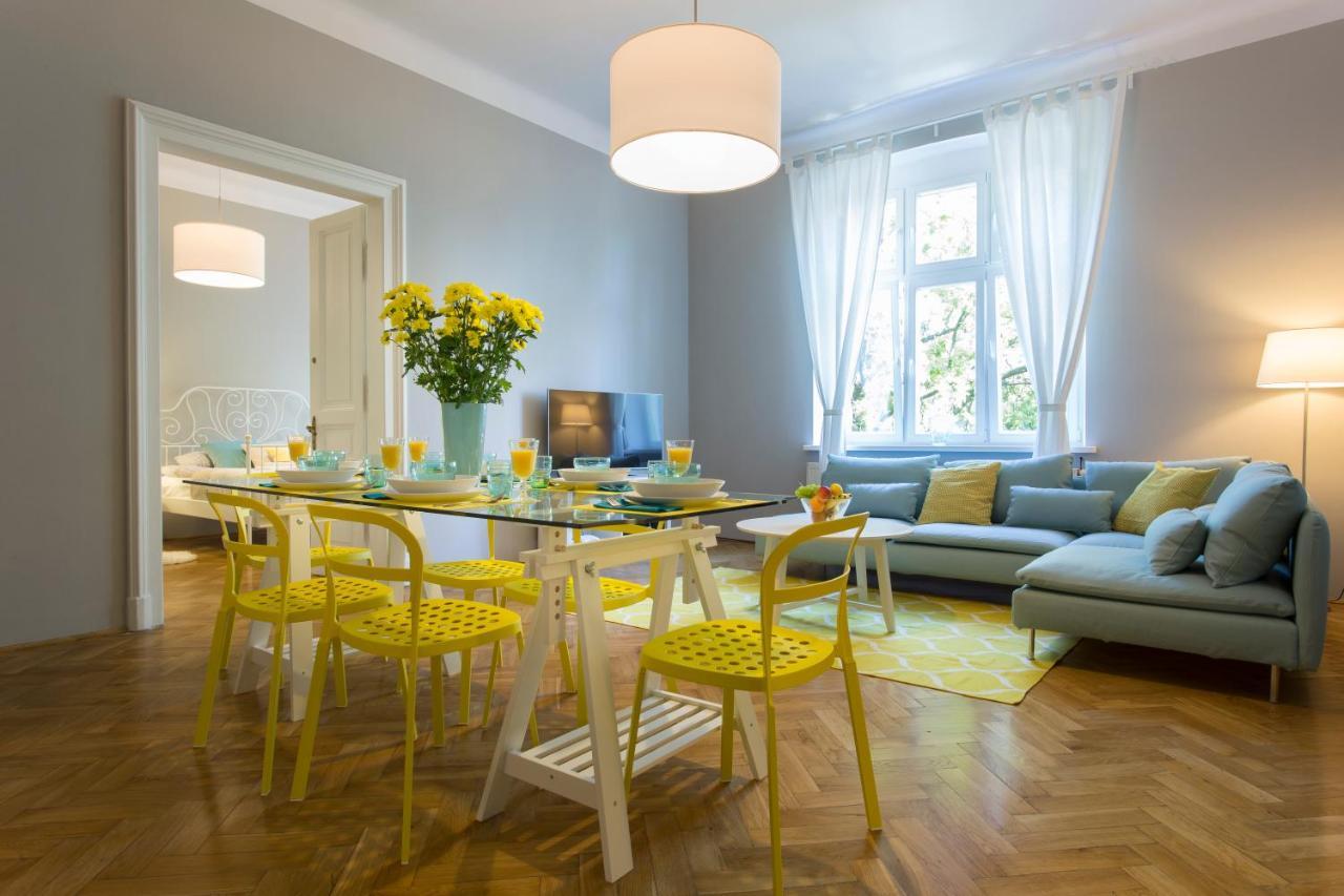 Two-bedrooms Apartment balcony 32 Marszalka Josefa Pilsudskiego Street