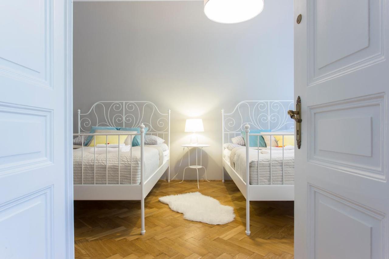Two-bedrooms Apartment balcony 32 Marszalka Josefa Pilsudskiego Street