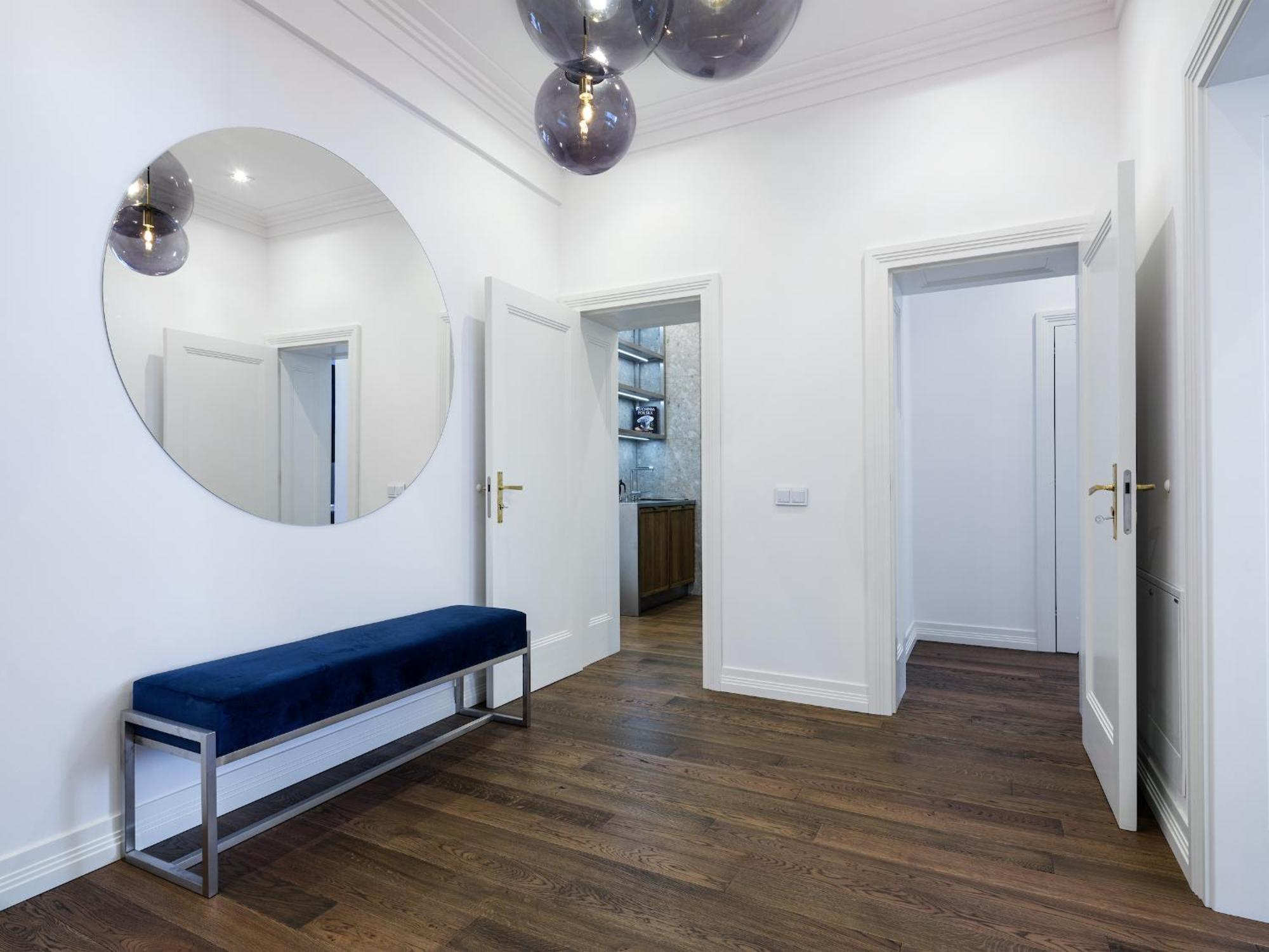 Three-Bedroom Apartment 9 Zygmunta Krasinskiego Avenue
