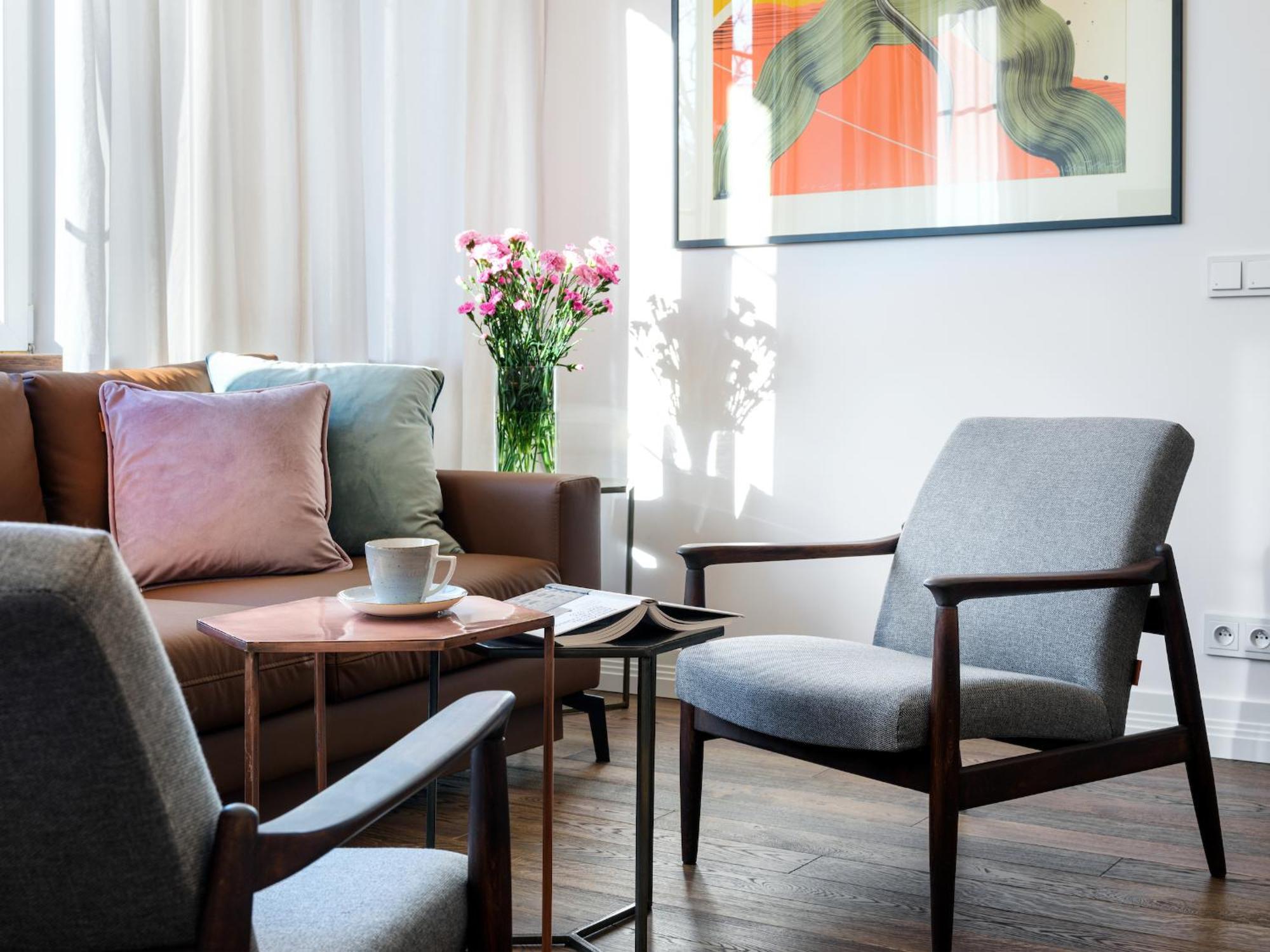 Three-Bedroom Apartment 9 Zygmunta Krasinskiego Avenue