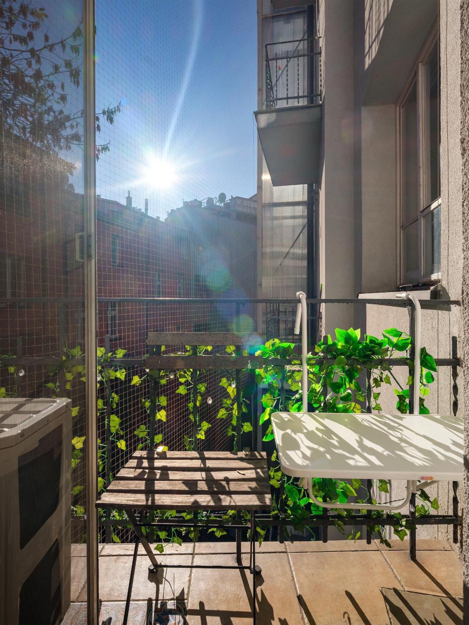 26 Retoryka Street Two-bedrooms Apartment balcony