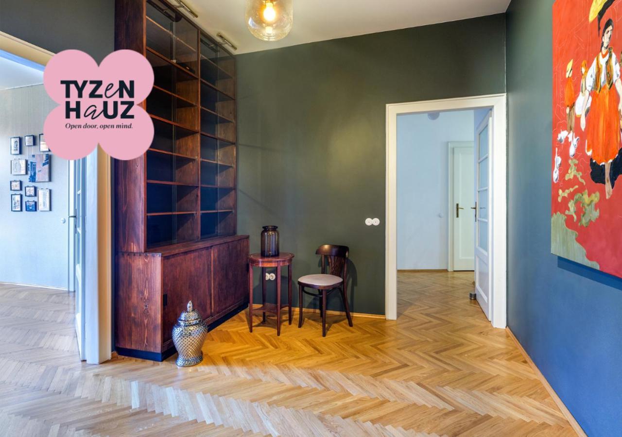 26 Retoryka Street Two-bedrooms Apartment balcony